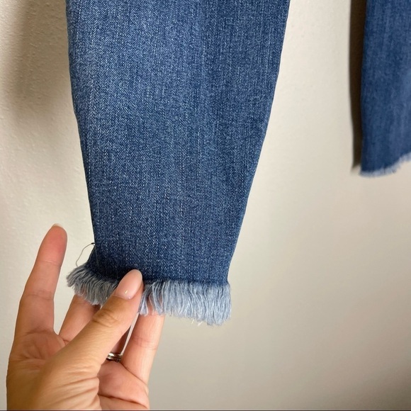 KanCan Bethany High Rise Ankle Skinny Jeans Size 26 Distressed Raw Hem Buttons - Picture 8 of 12